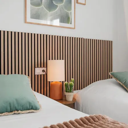 Modern 3-bedroom Family Centre Apartment